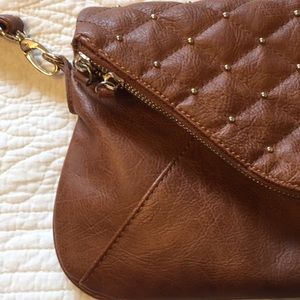 Cross body satchel purse